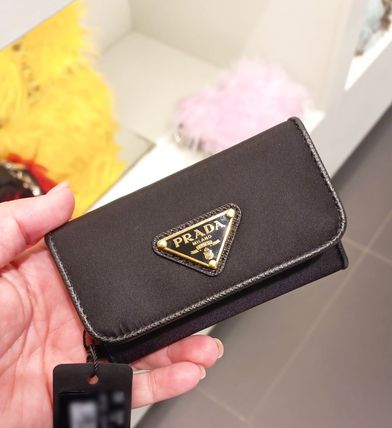 PRADA x キーケース(レディース) - 海外通販のBUYMA