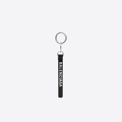BALENCIAGA x キーホルダー・キーリング(レディース)|新作を海外通販 BALENCIAGA x キーホルダー・キーリング(レディース)|新作を海外通販