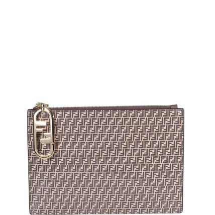 FENDI x クラッチバッグ(レディース)|新作を海外通販【BUYMA】 FENDI x クラッチバッグ(レディース)|新作を海外通販【BUYMA】