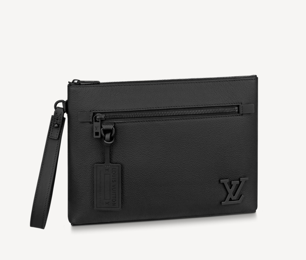 LOUIS VUITTON新作 グレインレザー ポシェット・IPAD / M69837