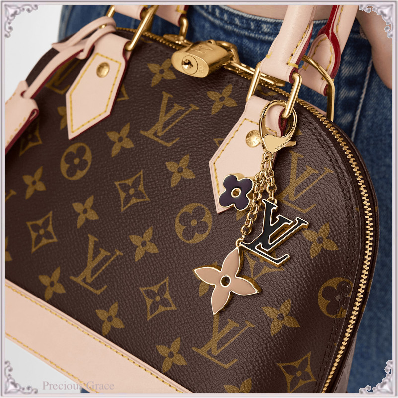 ✨キラキラカラフル 超可愛い✨LOUIS VUITTON バッグチャーム