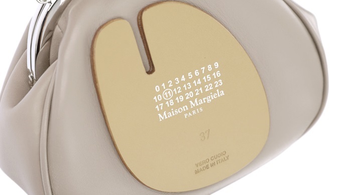 Maison Margiela Stitched-on Tabi がま口ミニショルダーバック Maison Margiela Stitched-on Tabi がま口ミニショルダーバック