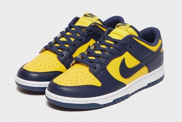 スニーカー NIKE DUNK LOW RETRO \