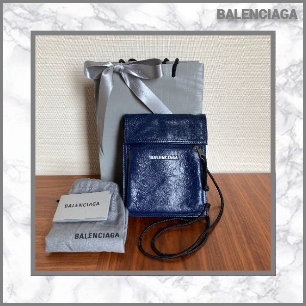 在庫あり☆BALENCIAGA エクスプローラー ラムスキン ショルダー