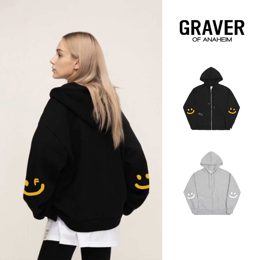 【GRAVER】Elbow drawing smile white clip zip up hoodie