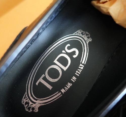 “TOD'S” 2トーン 厚底ペニーローファー Black/White