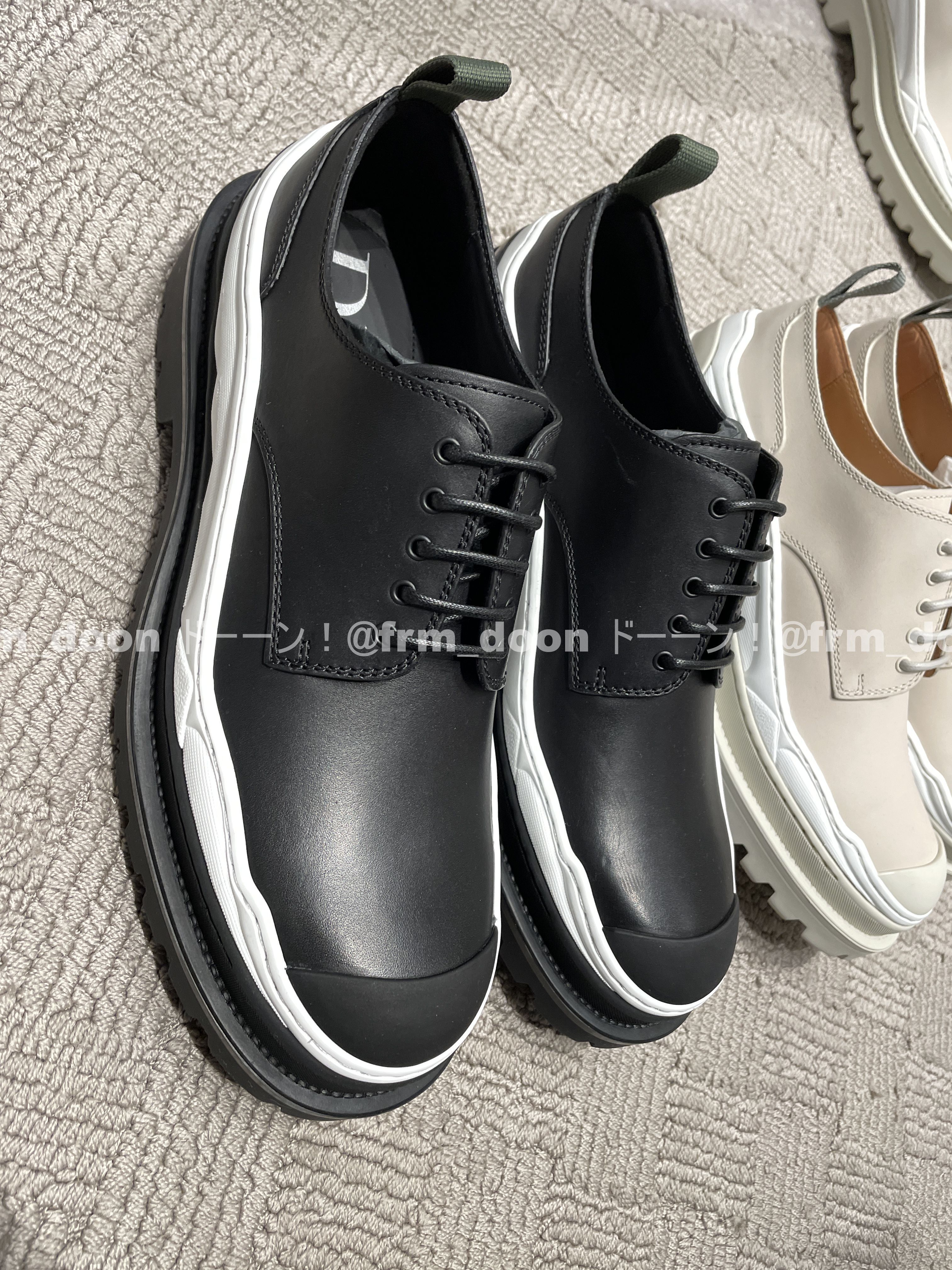 Dior スニーカー 【DIOR】2022 SS新作 DIOR AND SACAI ダービーシューズ(3)