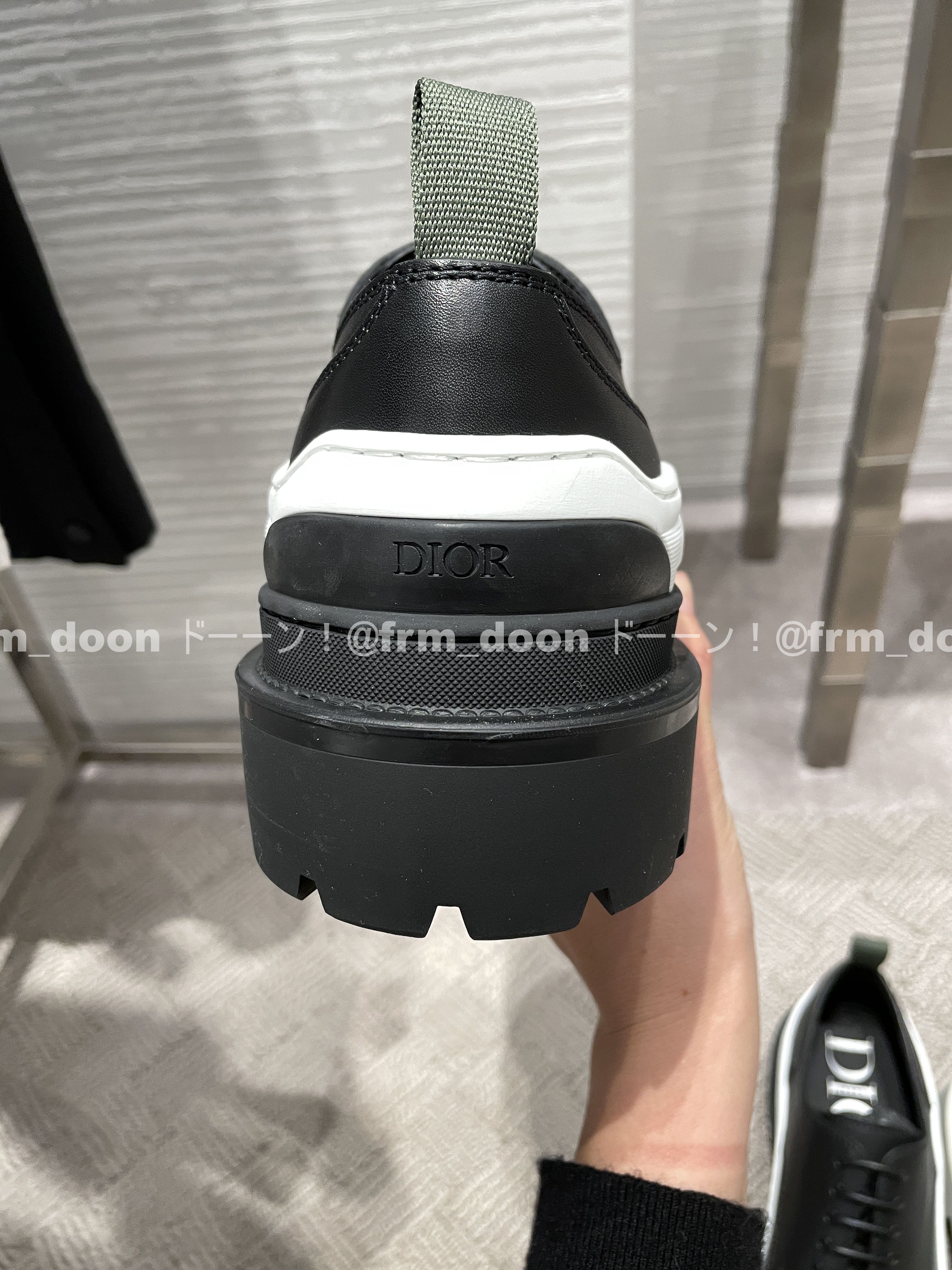 Dior スニーカー 【DIOR】2022 SS新作 DIOR AND SACAI ダービーシューズ(6)