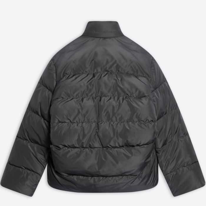 直営店☆BALENCIAGA☆ SALE!ロゴ パファー ダウンジャケット org.jpg