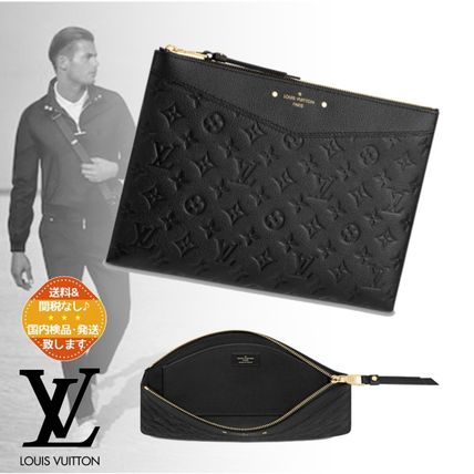 Louis Vuitton Daily Pouch, Black