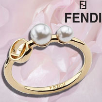 新作◆FENDI◆エフ イズ フェンディ ゴールドカラーパールリング 新作◆FENDI◆エフ イズ フェンディ ゴールドカラーパールリング