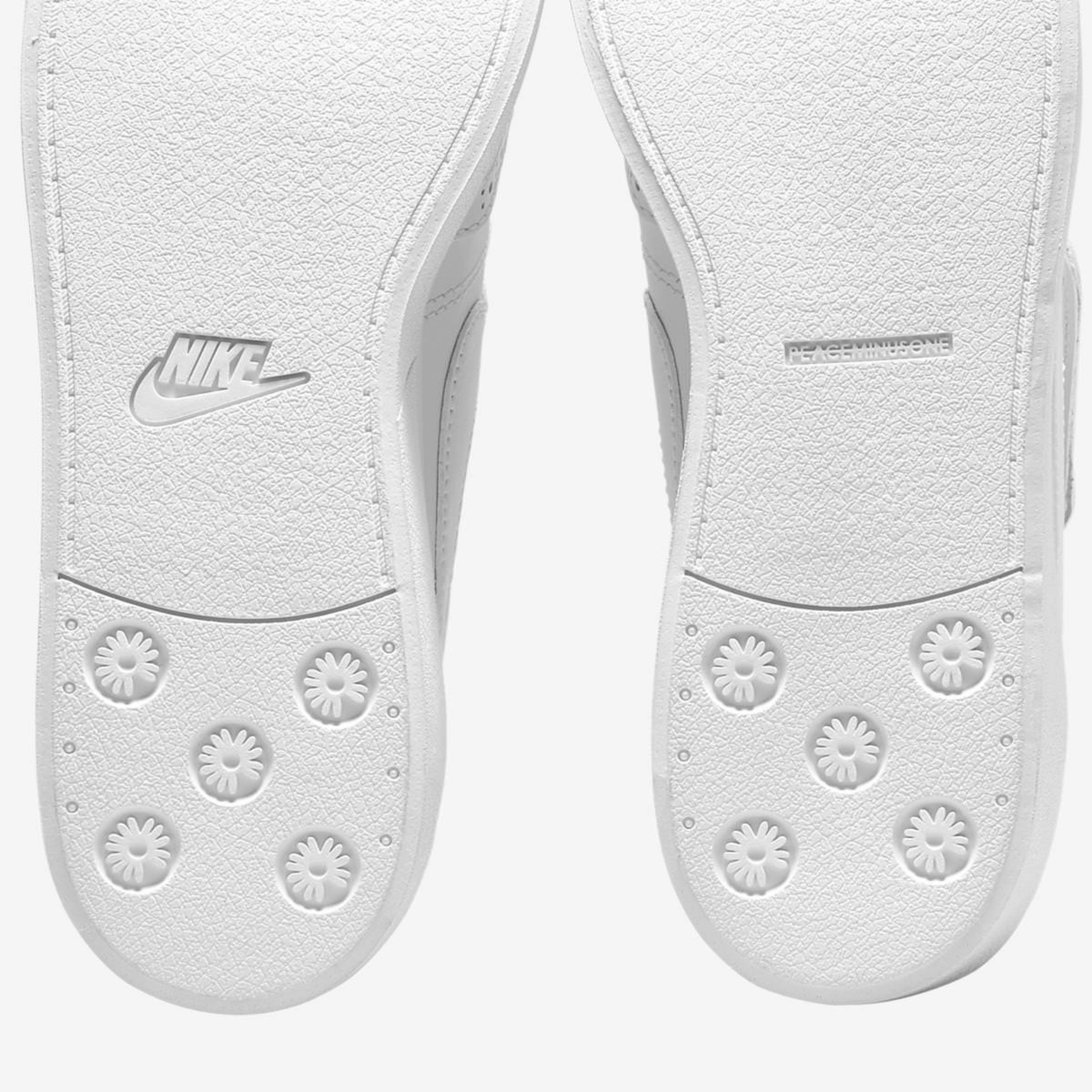 ★レア★【NIKE】★PEACEMINUSONE × Nike Kwondo1 \"White\"★