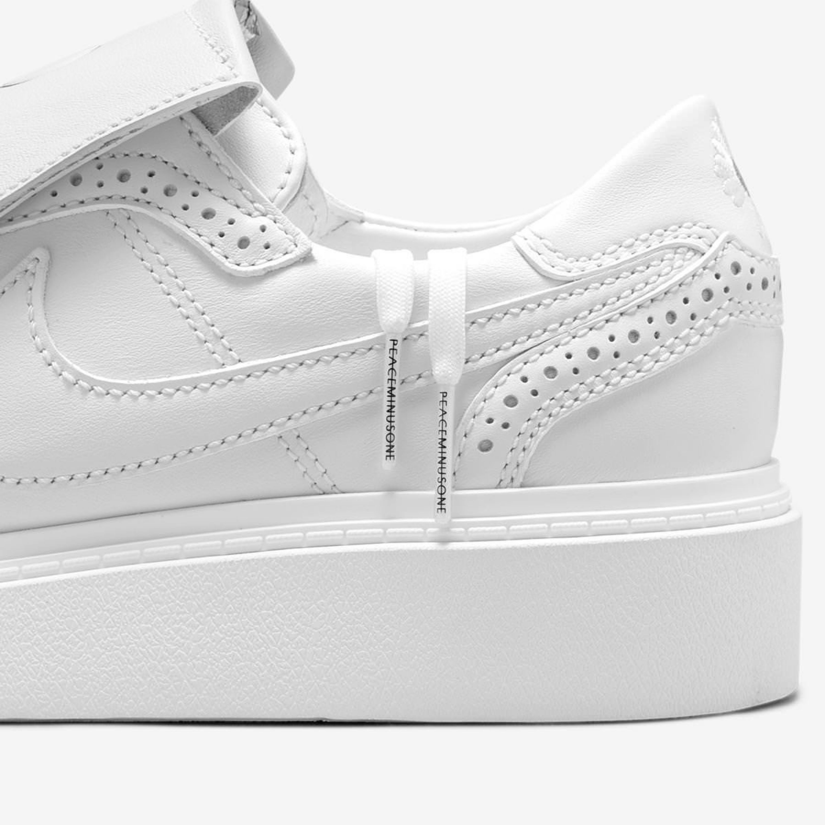 ★レア★【NIKE】★PEACEMINUSONE × Nike Kwondo1 \"White\"★