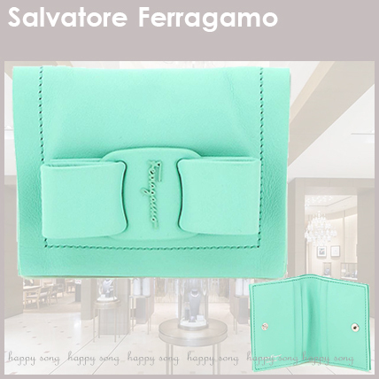 Salvatore Ferragamo◆VIVA リボン 二つ折り財布