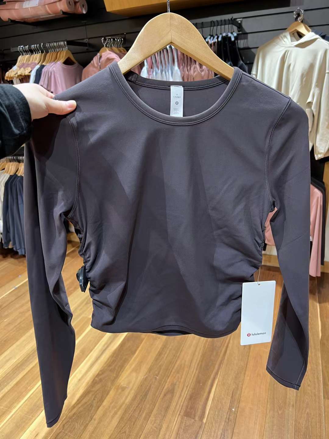 lululemon ルルレモン All It Takes Long Sleeve Nulu素材 (lululemon/フィットネストップス) 77276012【BUYMA】 lululemon ルルレモン All It Takes Long Sleeve Nulu素材 (lululemon/フィットネストップス) 77276012【BUYMA】
