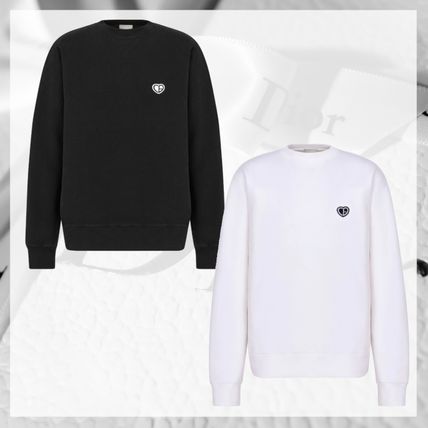 Shop Christian Dior 2021-22FW Sweatshirt with 'cd heart' patch ...