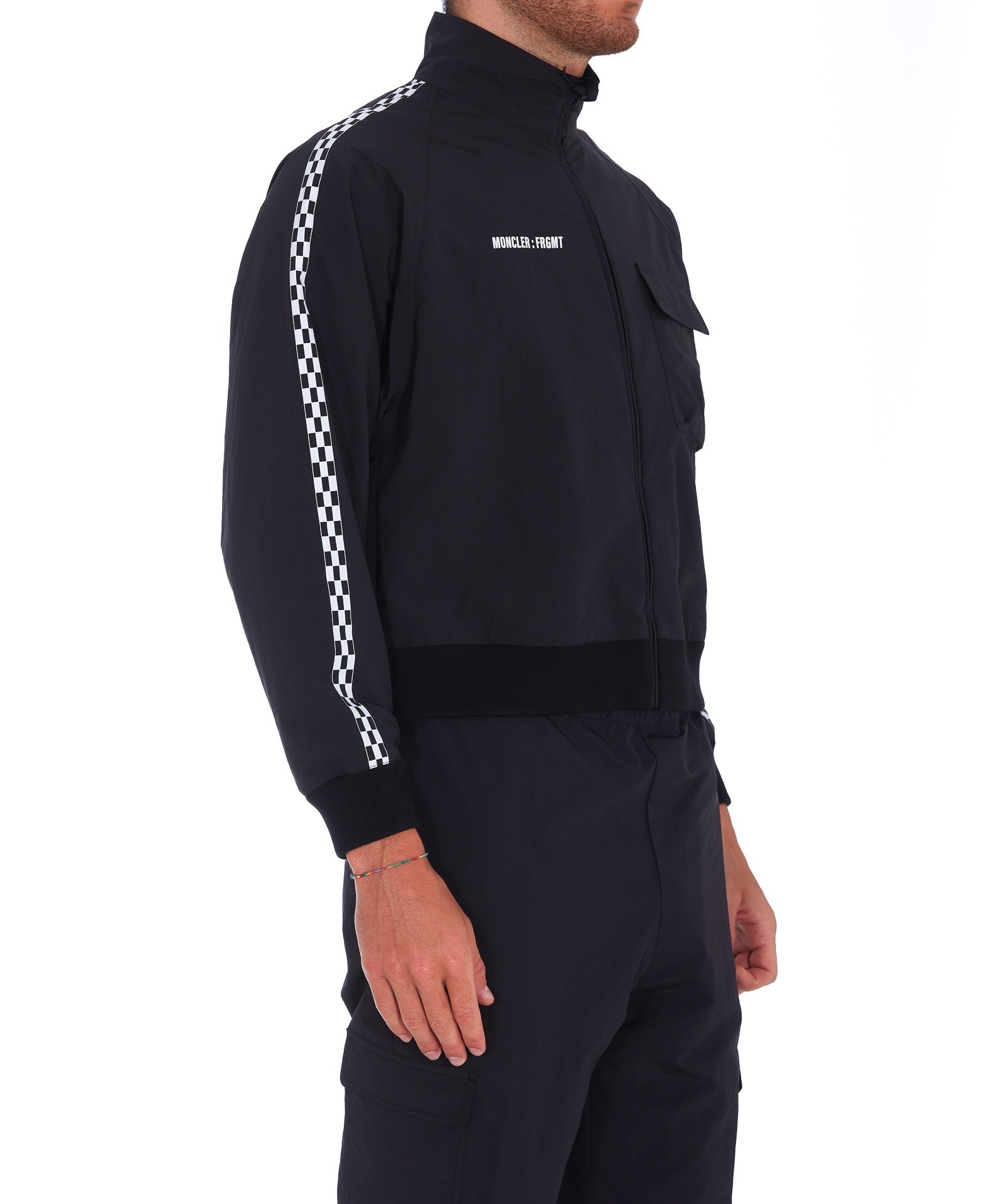MONCLER パーカー・フーディ モンクレールロゴ入りジャケットパーカージップ長袖ブラック(4)
