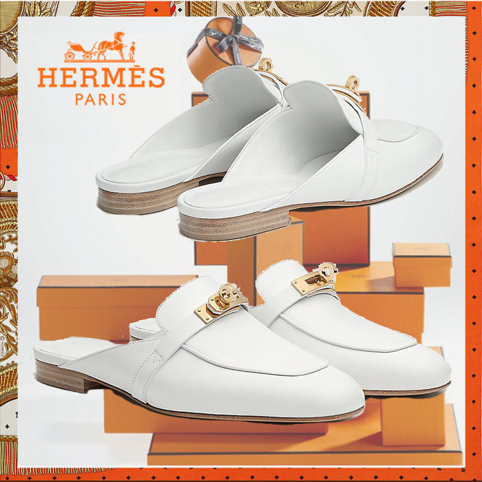 新しいエルメス HERMES ケリー鍵付ミュール《Oz》ホワイト/ゴールド カーフ 直営 サンダル・ミュール 新しいエルメス HERMES ケリー鍵付ミュール《Oz》ホワイト/ゴールド カーフ 直営 サンダル・ミュール