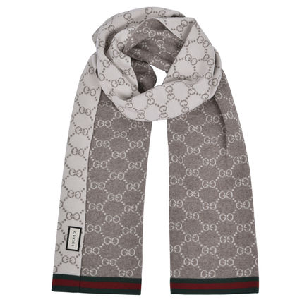 GUCCI(グッチ) スカーフ(レディース) - 海外通販のBUYMA