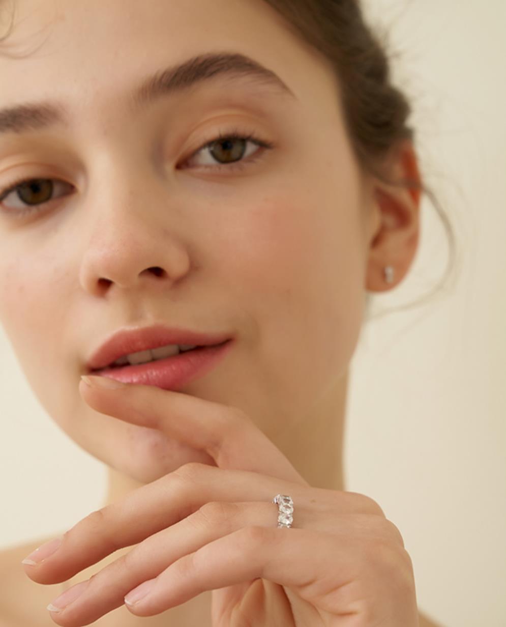 韓国発【TATIANA】[Silver925] Fancy Oval Cut Ring☆追跡付