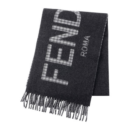 FENDI x マフラー・ストール(レディース) - 海外通販のBUYMA FENDI x マフラー・ストール(レディース) - 海外通販のBUYMA