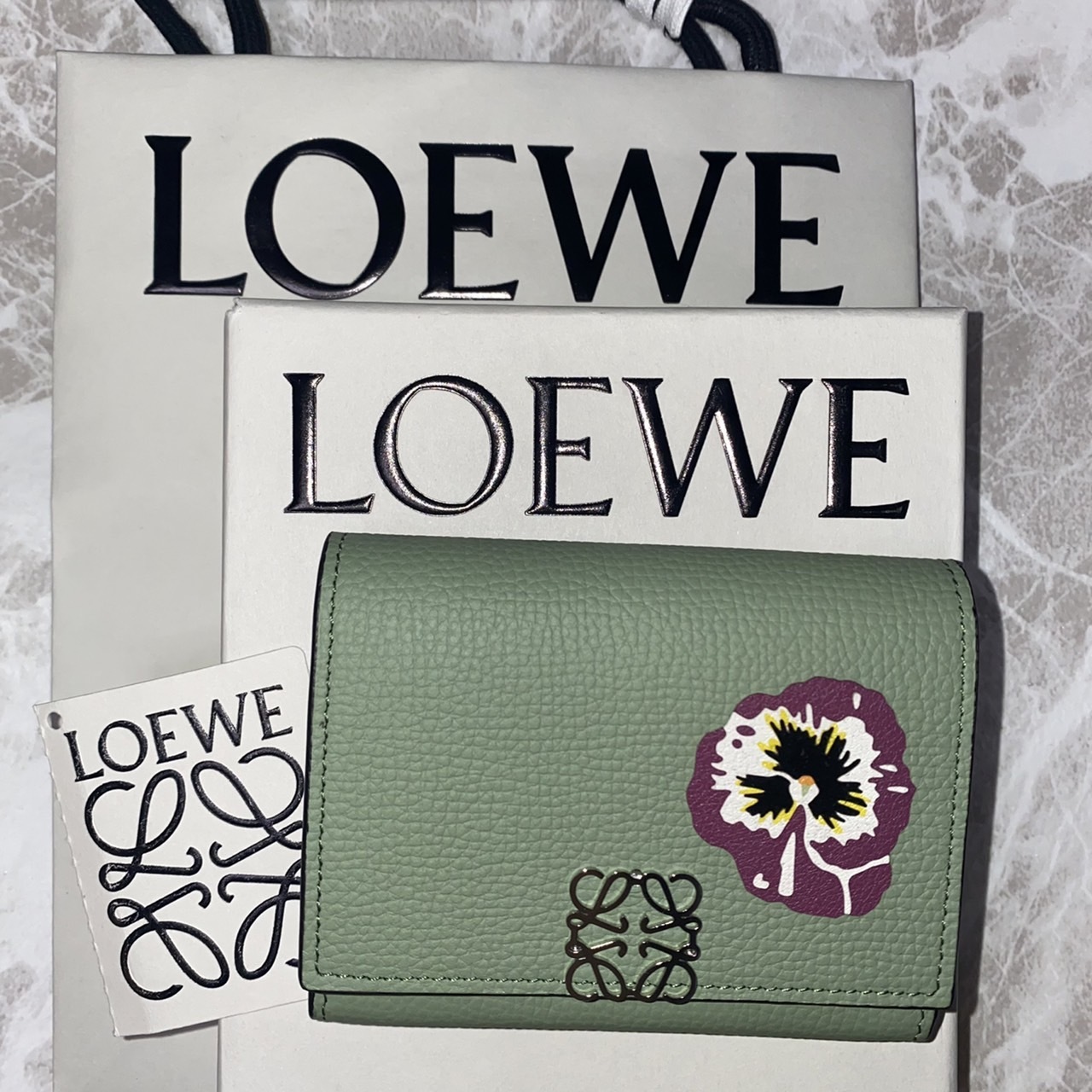 【LOEWE ロエベ】カーフスキンのパンジーコインカードホルダー