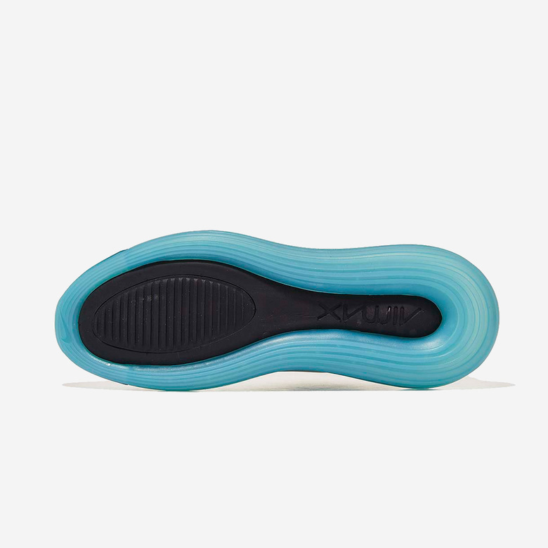 Nike スニーカー ☆送料無料☆ NIKE AIR MAX 720 ☆(5)