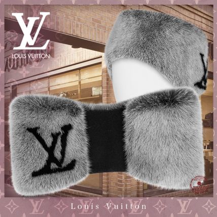 Shop Louis Vuitton MONOGRAM Lv ski fur headband (M77418) by Kanade_Japan