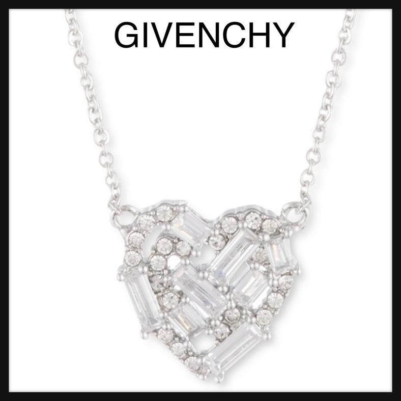GIVENCHY♡ネックレス