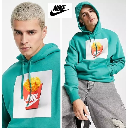 Nike*スポーツウェア チェストプリント パーカー/グリーン パーカー・フーディ Nike*スポーツウェア チェストプリント パーカー/グリーン パーカー・フーディ