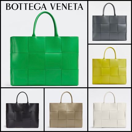 ベージュ系 BOTTEGA VENETA ARCO x トートバッグ(メンズ)|新作を海外 ベージュ系 BOTTEGA VENETA ARCO x トートバッグ(メンズ)|新作を海外