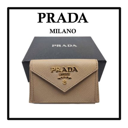 サフィアーノ PRADA x 折りたたみ財布(レディース)|新作を海外通販 ...