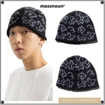 MASSNOUN(マスノウン) ニットキャップ・ビーニー MASSNOUNのStrawberry flower jacquard beanie