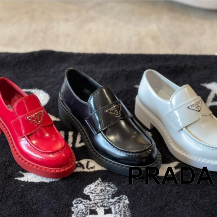 期間限定】プラダ メンズ プラダ チョコレート レザー ローファー 日本専門店 FENDI ローファー ブラックレザー 22ss FORCE ドレス/ビジネス