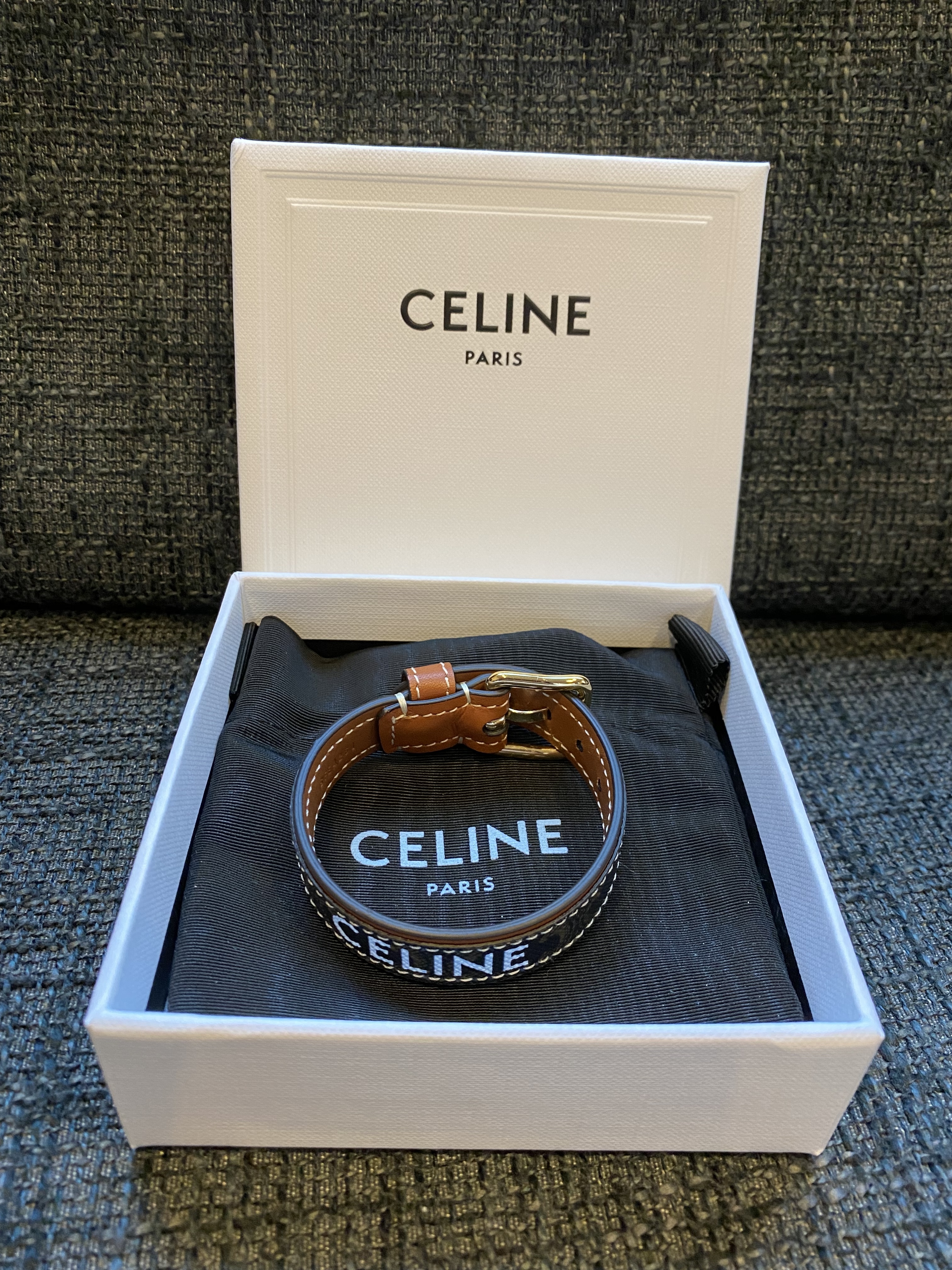 国内即納 CELINE(セリーヌ) トリオンフキャンバス ブレスレット