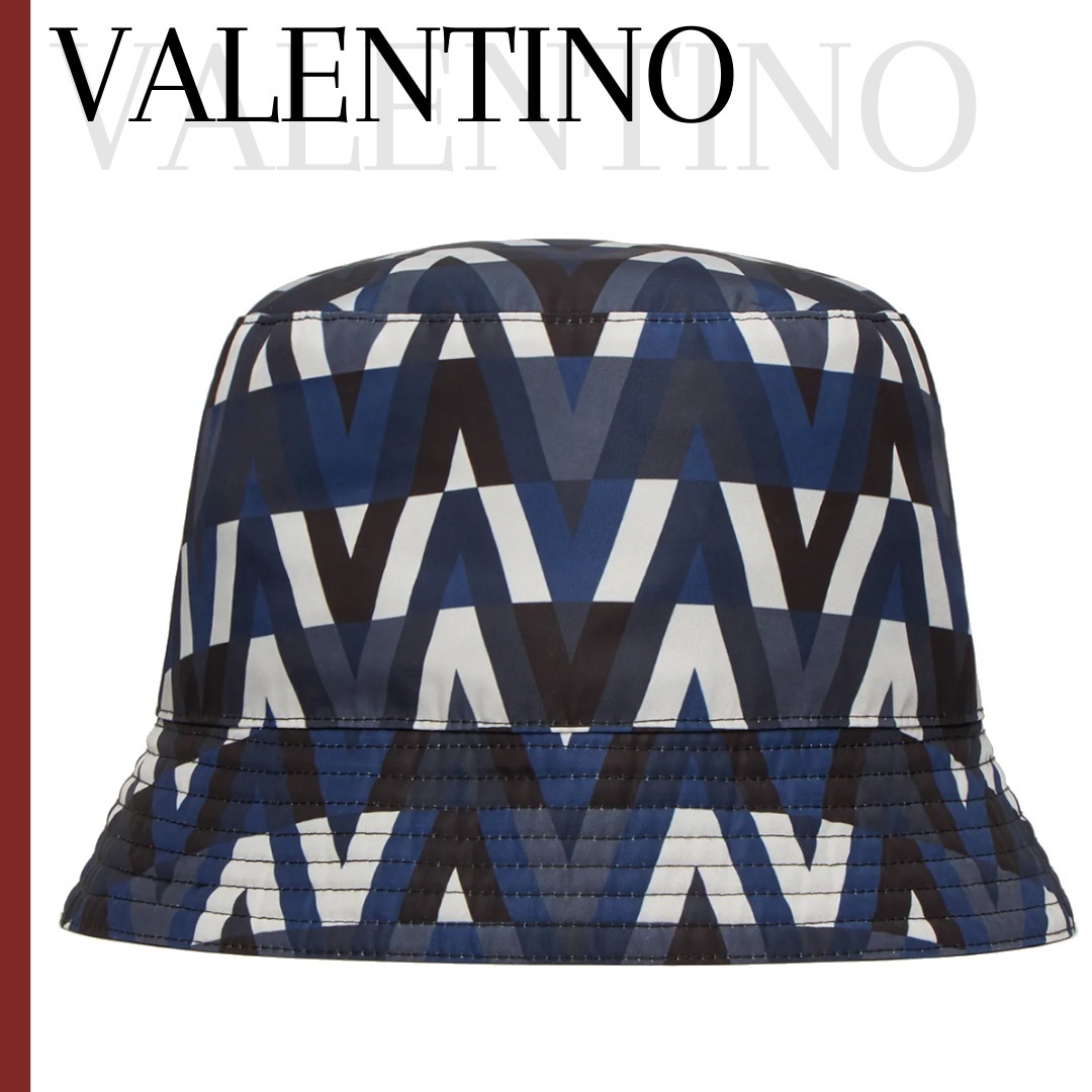 【国内発送】 【VALENTINO】OPTICAL VALENTINO リバーシブルバケットハット ハット 【国内発送】 【VALENTINO】OPTICAL VALENTINO リバーシブルバケットハット ハット