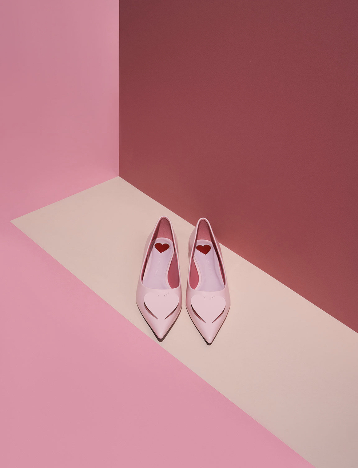 CHARLES & KEITH バレンタインコレクション ハートパンプス CHARLES & KEITH バレンタインコレクション ハートパンプス