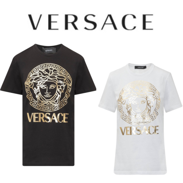 最安値 ヴェルサーチェプリントゴールドロゴ入りTシャツ黒白半袖 Tシャツ・カットソー 最安値 ヴェルサーチェプリントゴールドロゴ入りTシャツ黒白半袖 Tシャツ・カットソー