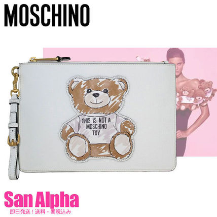 Moschino x クラッチバッグ(レディース)|新作を海外通販【BUYMA】 Moschino x クラッチバッグ(レディース)|新作を海外通販【BUYMA】