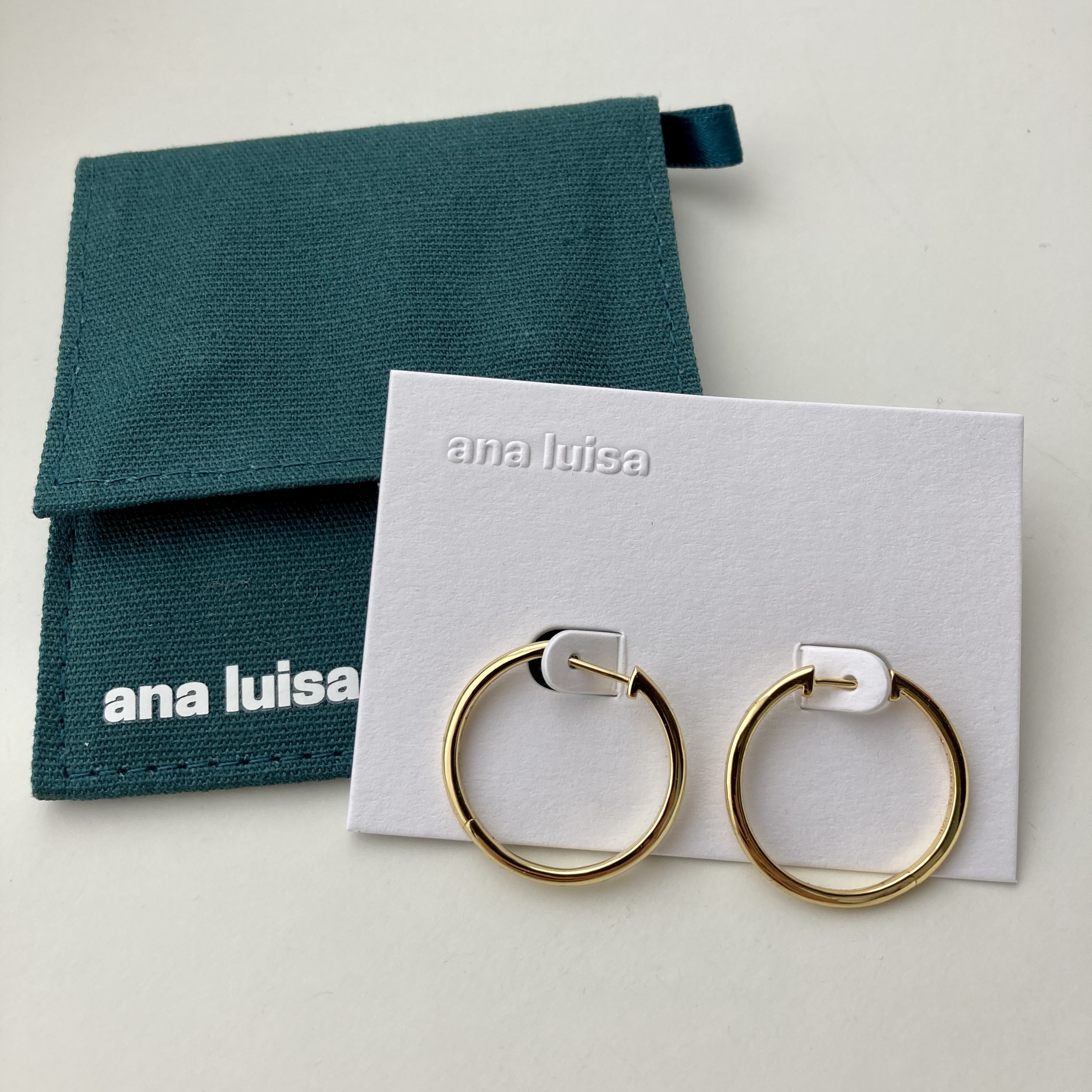 ana luisa ◆ 14Kゴールド/スリムフープピアス*LO MEDIUM ana luisa ◇ 14Kゴールド/スリムフープピアス*LO MEDIUM (ana