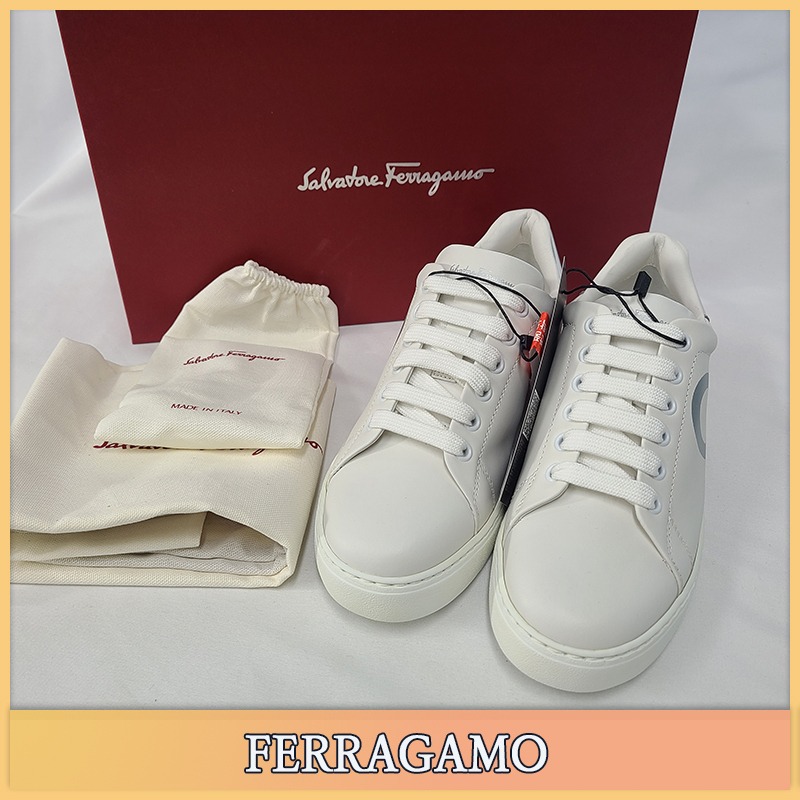 【FERRAGAMO】★送料・関税込★Ganchini sneakers 030191 747629