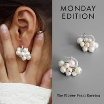 韓国発【MONDAY EDITION】The Flower Pearl Earrings☆ピアス