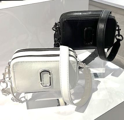 MARC JACOBS x ショルダーバッグ・ポシェット(レディース) - 海外通販 MARC JACOBS x ショルダーバッグ・ポシェット(レディース) - 海外通販
