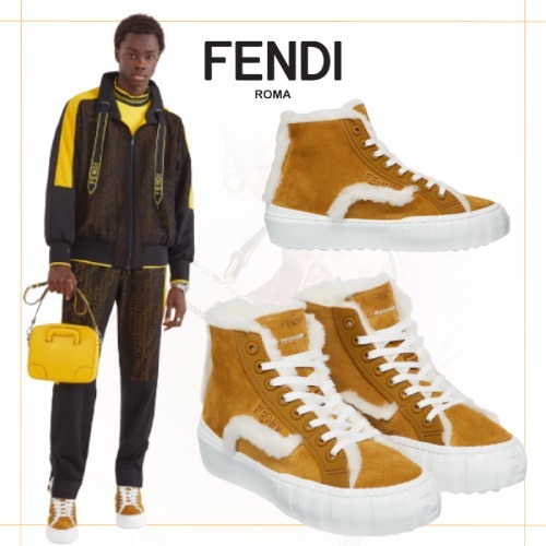 在庫処分】【☆FENDI☆】!スエード ハイトップスニーカー (FENDI