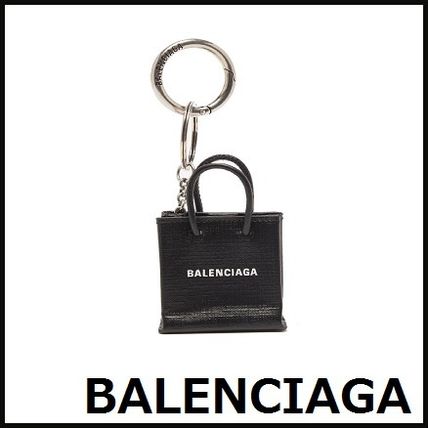 BALENCIAGA x キーホルダー・キーリング(レディース) - 海外通販のBUYMA