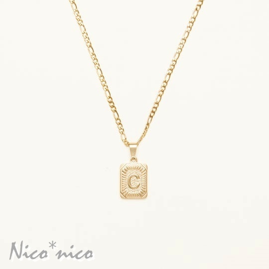 【SHAPES STUDIO】Monogram Initial Charm 18K ネックレス SHAPES STUDIO】Monogram Initial Charm 18K ネックレス