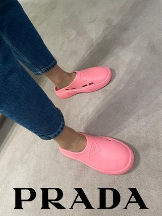 ラバー PRADA(プラダ) サンダル・ミュール(レディース) - 海外通販のBUYMA