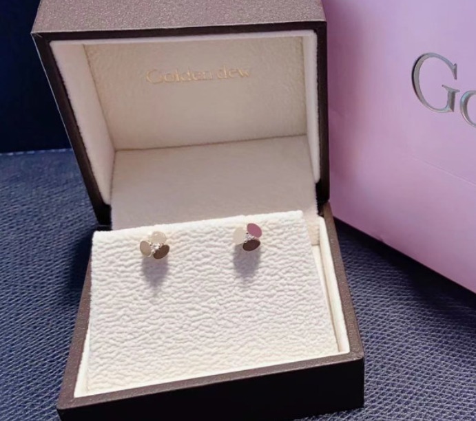 [Golden dew] 18K Gold☆Sweet Berry Earrings Golden dew] 18K Gold☆Sweet Berry Earrings