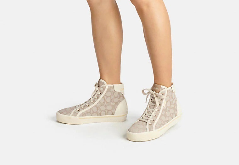 人気ブランドの 【激カワ】コーチ スニーカー High Top Platform Sneaker お嬢様 レディース・シューズ 人気ブランドの 【激カワ】コーチ スニーカー High Top Platform Sneaker お嬢様 レディース・シューズ
