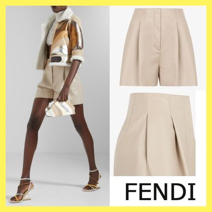 FENDI(フェンディ) ショートパンツ(レディース) - 海外通販のBUYMA